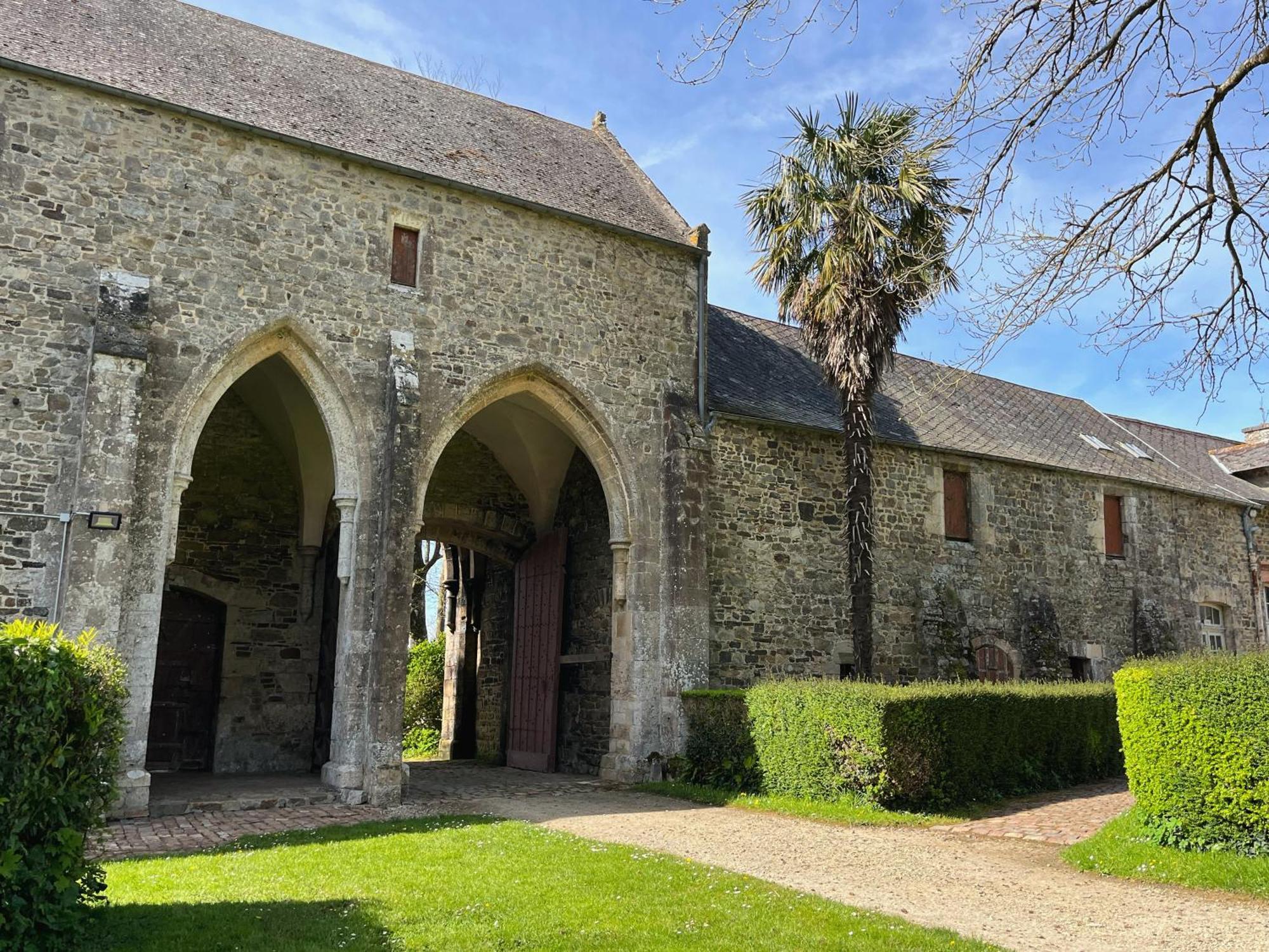 NeufmesnilAbbaye De Blanchelande住宿加早餐旅馆 外观 照片